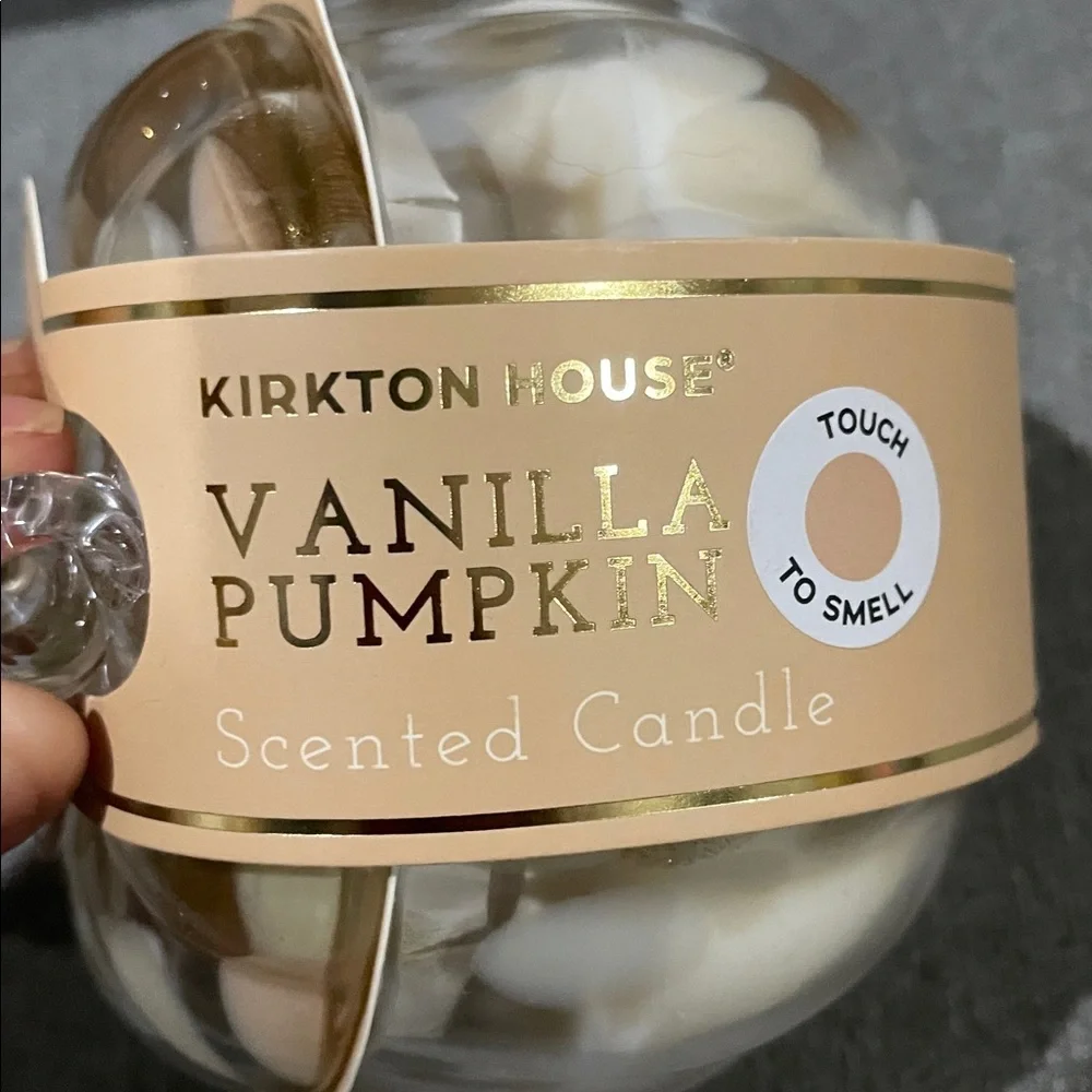 Aldi Kirkton White Glass  2025 Pumpkin Candle with lid Floral Design Vanilla